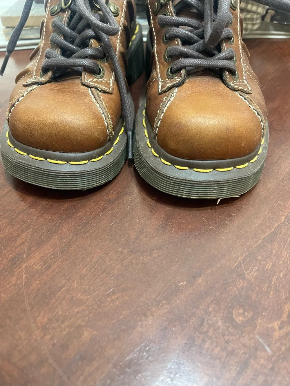 Dr. Marten's Vintage Leather Oxford Platforms lug sole Style 11306